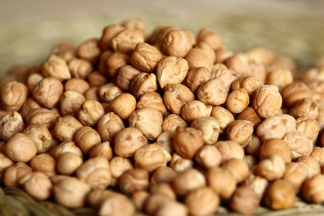 How to Grow Chickpeas at Home: Beginner’s Guide